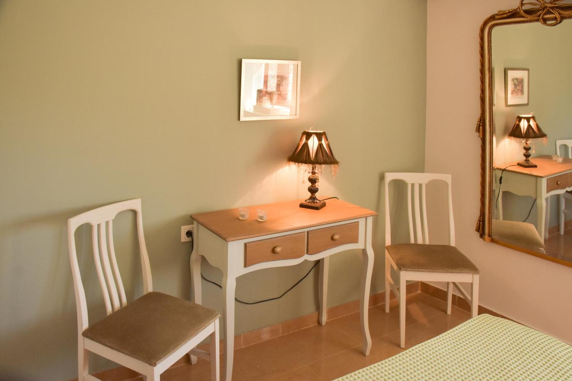 Kiki'S 3Bd Apt. With Citrus Garden & Bbq Apartment Gastouni Ngoại thất bức ảnh